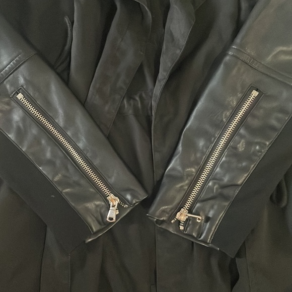 Like new Dex jacket medium - Picture 3 of 6